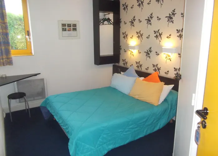 Rev'hotel Hotel Coignières